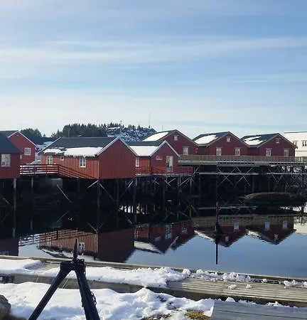 Holiday home Lofotbo